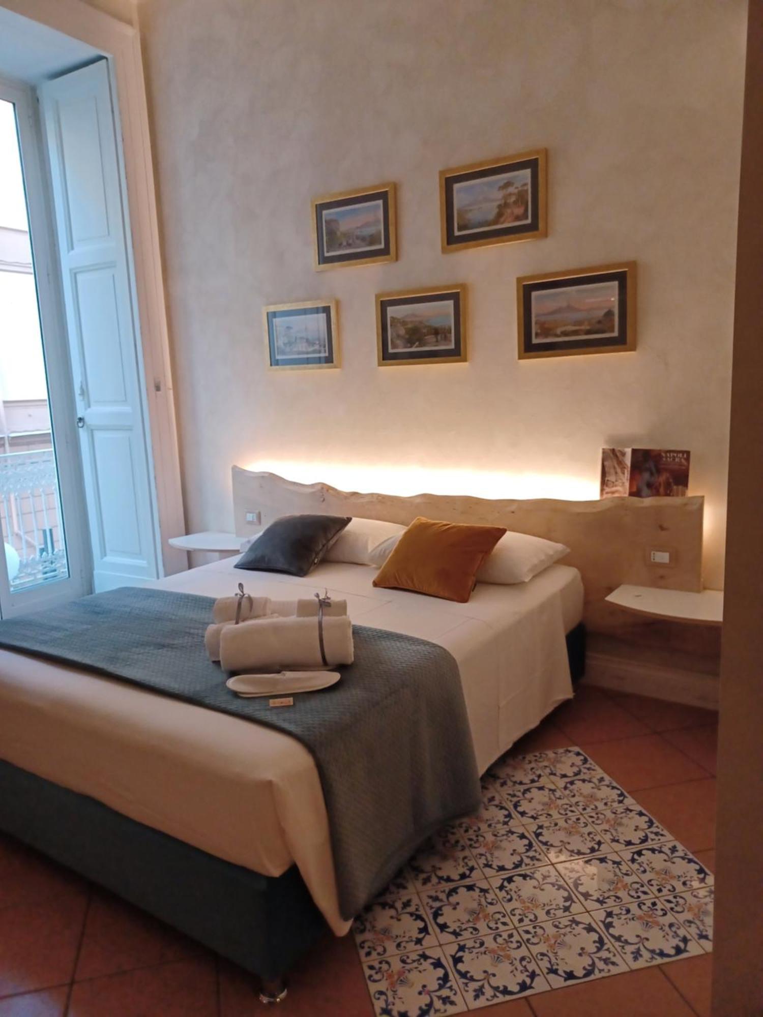 Domus Duomo B&B Napoli Exterior foto
