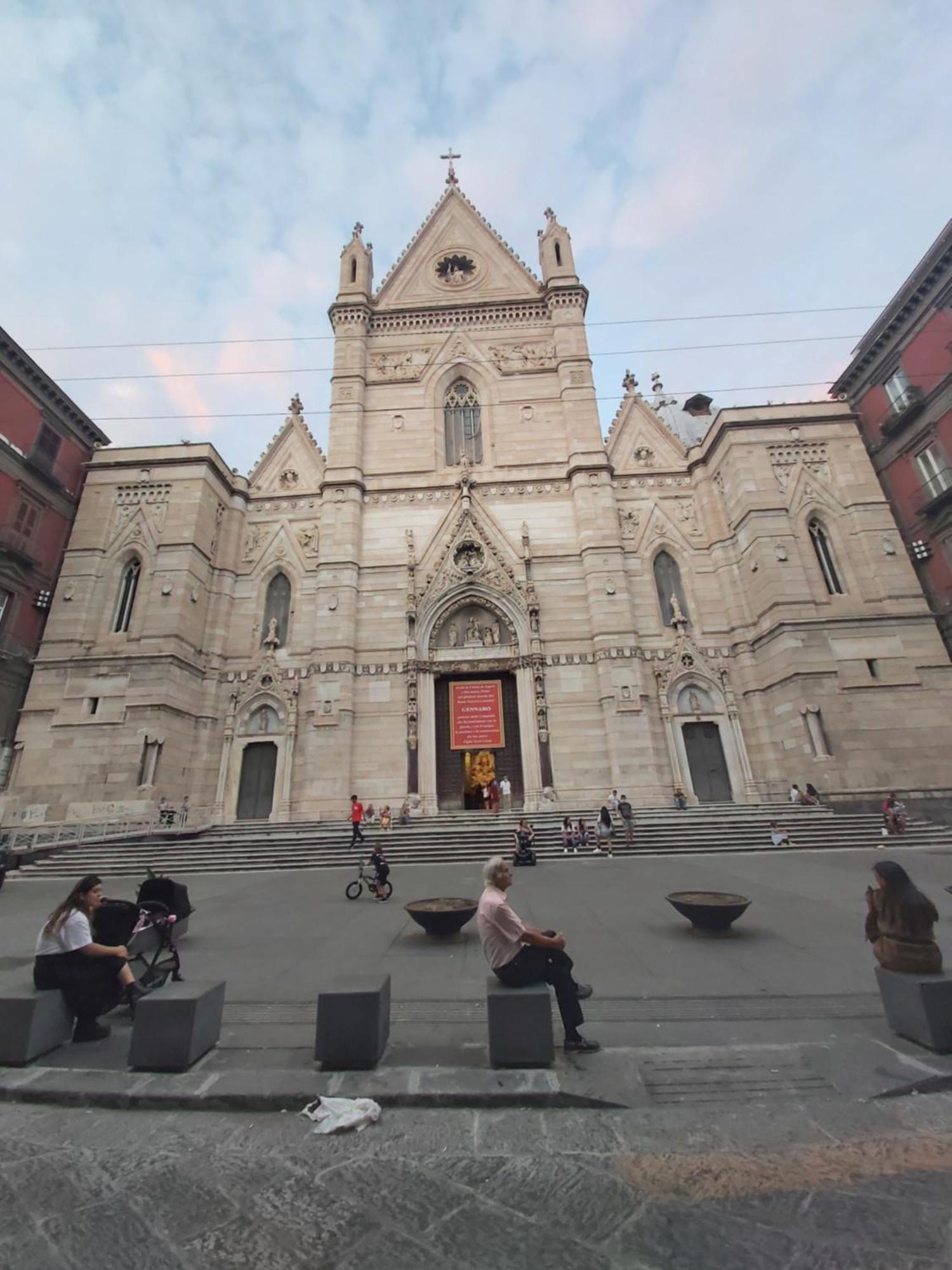 Domus Duomo B&B Napoli Exterior foto